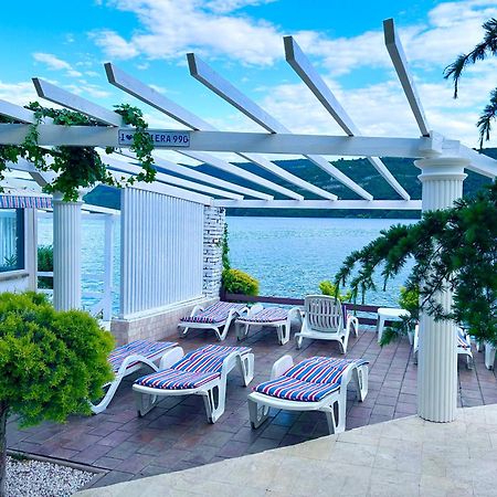 Riviera 990 - Resort & Restaurant Ieşelniţa Dış mekan fotoğraf