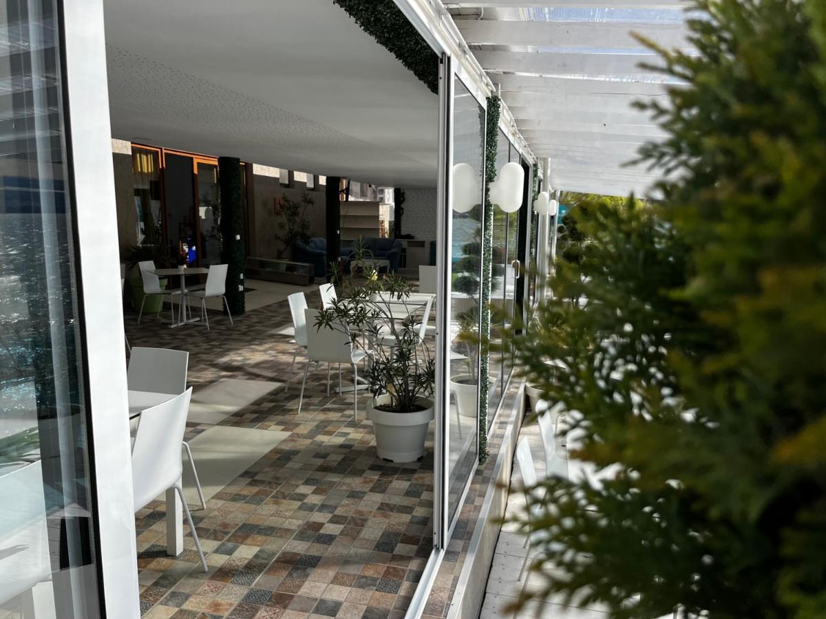 Riviera 990 - Resort & Restaurant Ieşelniţa Dış mekan fotoğraf