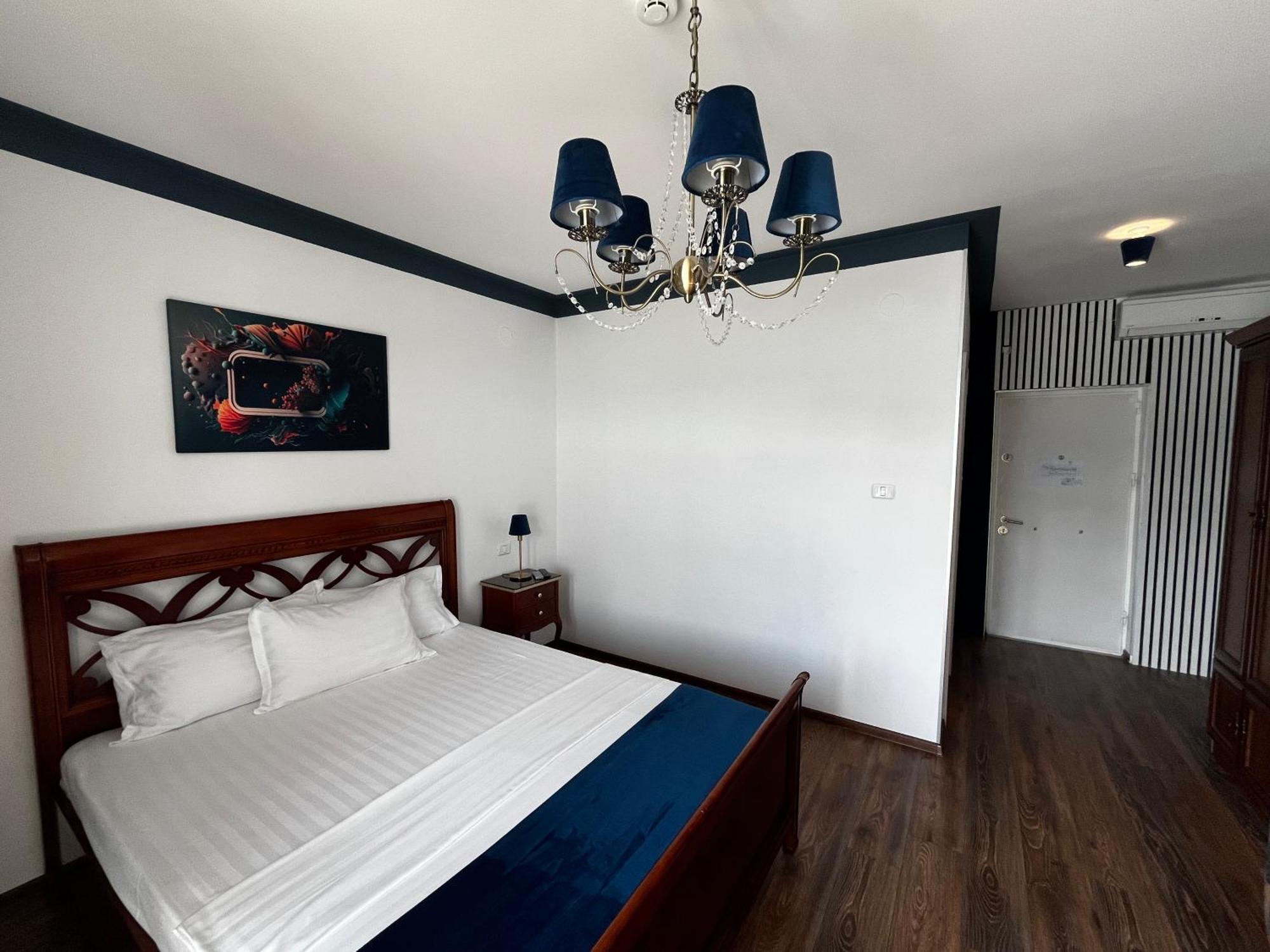 Riviera 990 - Resort & Restaurant Ieşelniţa Dış mekan fotoğraf