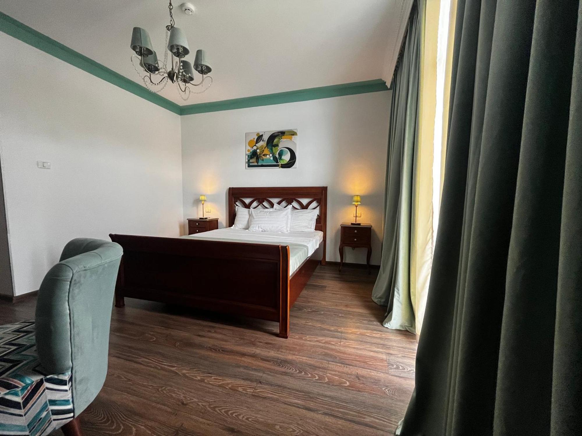 Riviera 990 - Resort & Restaurant Ieşelniţa Dış mekan fotoğraf