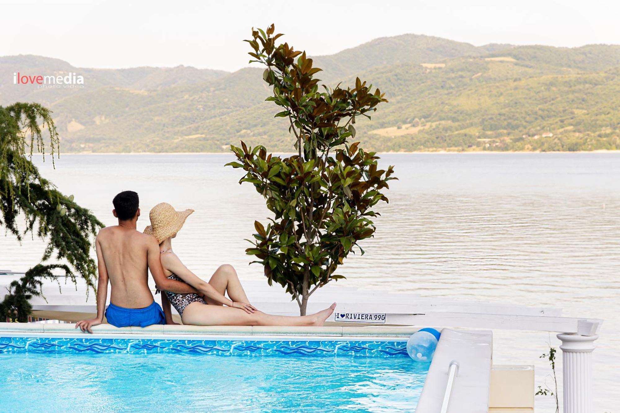Riviera 990 - Resort & Restaurant Ieşelniţa Dış mekan fotoğraf